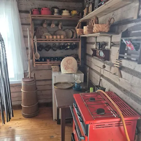 Eraemoekki Puruveden Rannalla * Vaara
